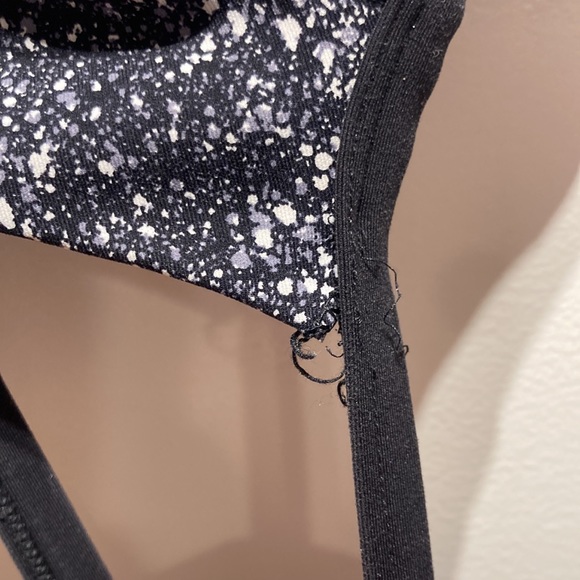 Lululemon Sports Bra - Picture 5 of 5
